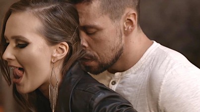 Spizoo-Stacy Cruz Loves Playing With Strangers-HQPORNERO.COM