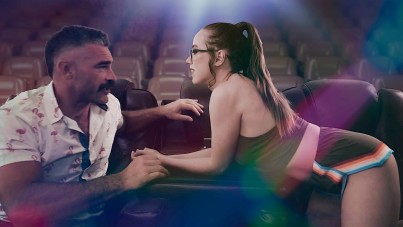 Xnxx Hq Romance - Movie Theater HQ Porn Videos @ HQPORNERO.COM