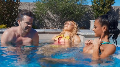 Brazzers-Hot Tubs And Hook-Ups: Part 1-HQPORNERO.COM